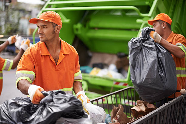 Best Commercial Cleanout Services  in East Bethel, MN